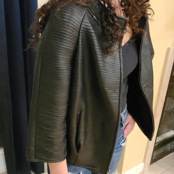 Leather Coat - Picture 4 of 9